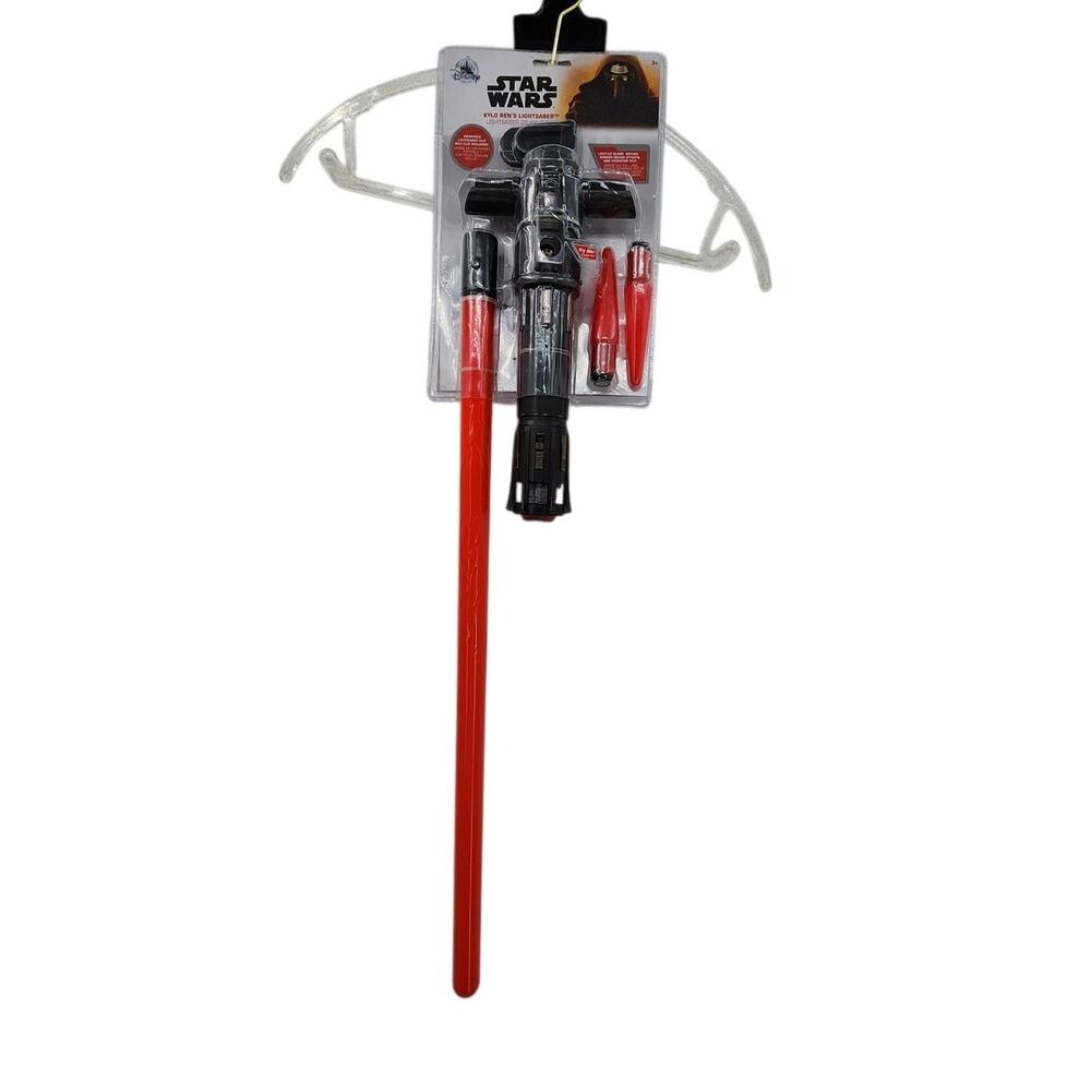 New NIB Star Wars Kylo Ren's Lightsaber Light Up Motion Sensor Sound Effects